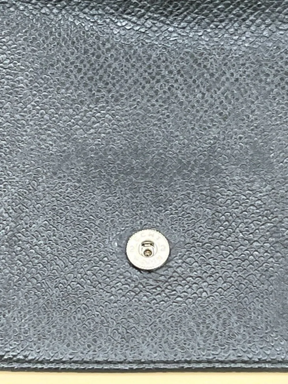 BVLGARI authentic compact